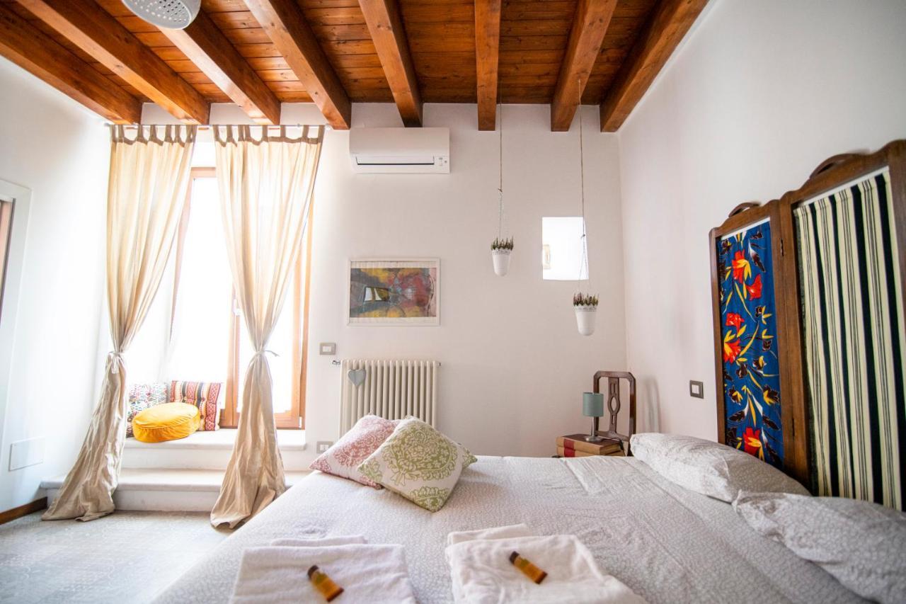 Redmood Guesthouse 바를레타 외부 사진