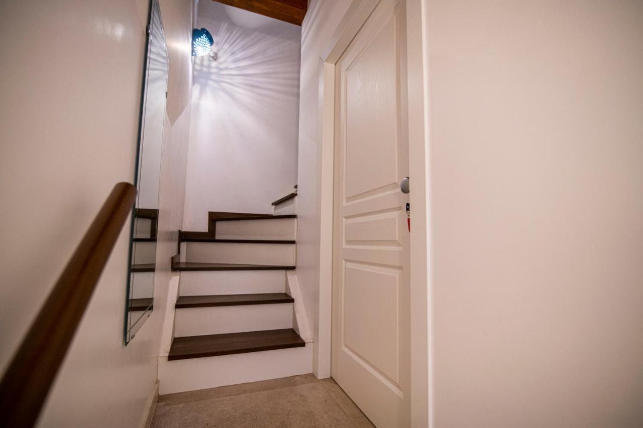 Redmood Guesthouse 바를레타 외부 사진