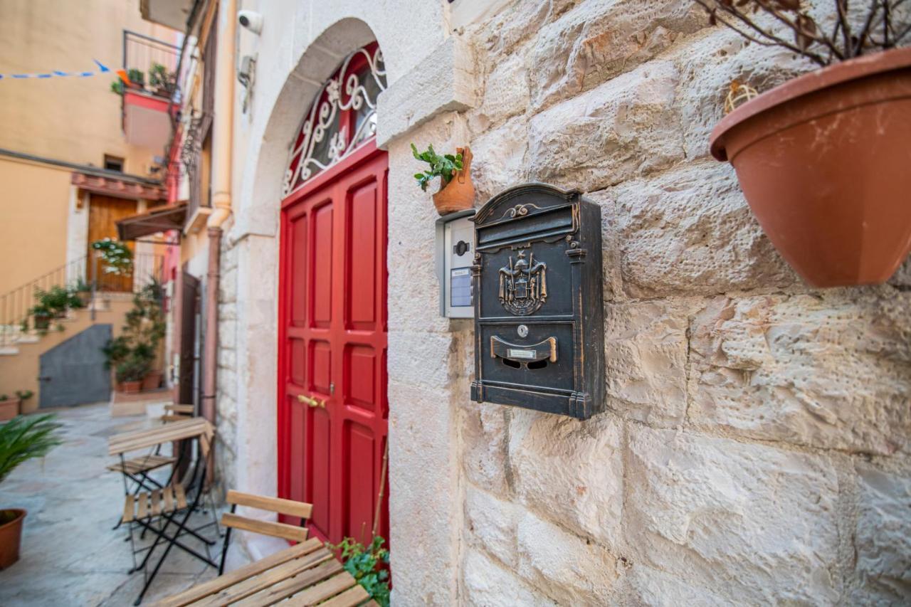 Redmood Guesthouse 바를레타 외부 사진